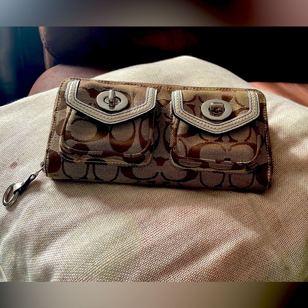 Coach wallet